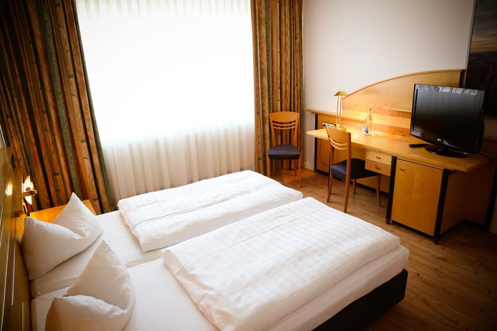 Rheinhessen Inn Gmbh Wörrstadt Екстериор снимка